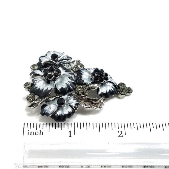 Vintage Silver Enamel Black Crystal Rhinestones Brooch, 1990s, 2 1/4 Inches - Picture 4 of 8